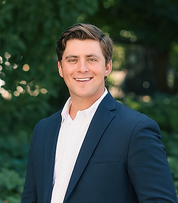 Portrait of Braden Fitzsimmons, Realtor.